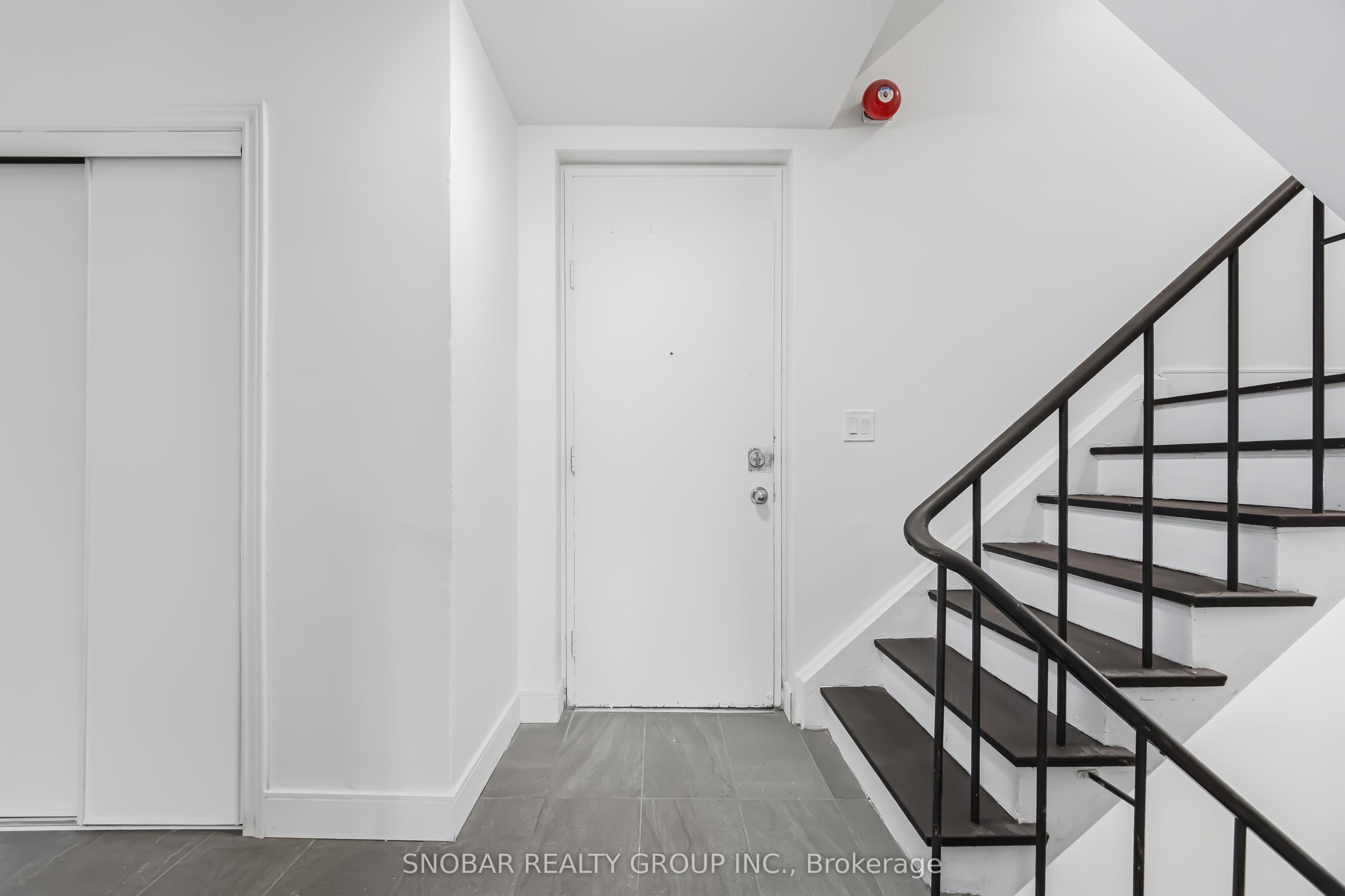 Additional image 2 of 11-3308 The Credit Woodlands N/a, Mississauga, ON, L5C 2J8
