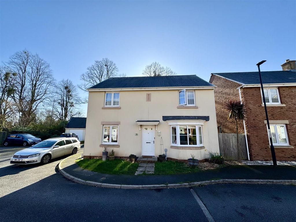 4 bed property for saleKilpale Close, Caerwent, Caldicot NP26
