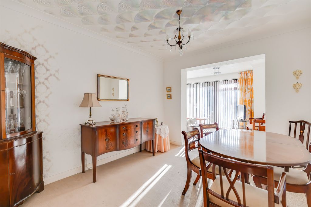 Additional image 7 of 4 bed detached house for saleHolly Grove, Lisvane, Cardiff CF14