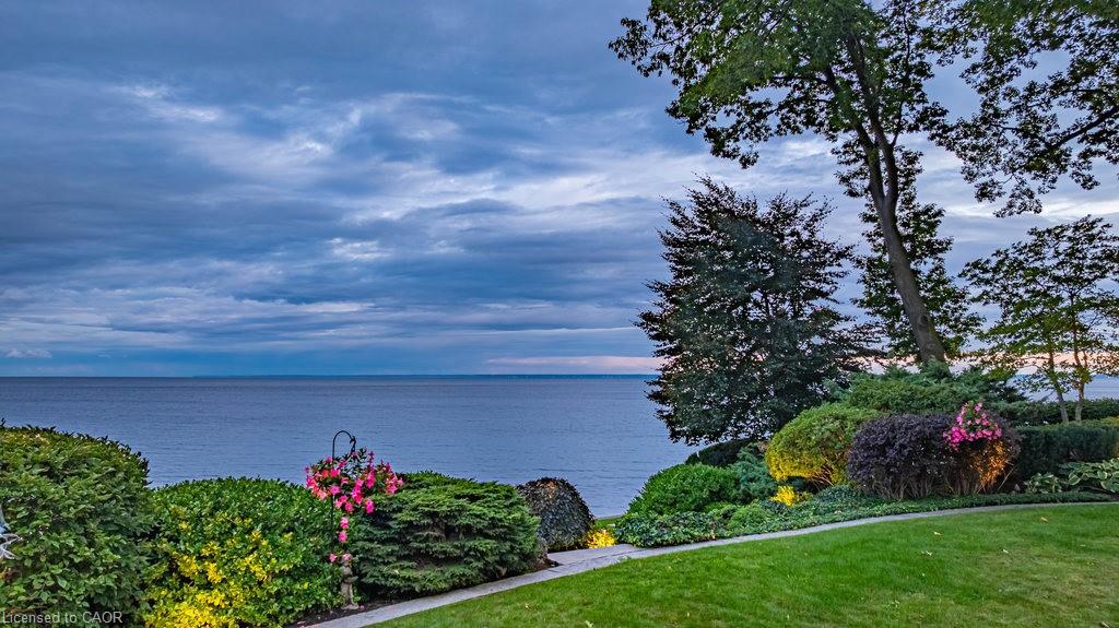 Additional image 3 of 6 Ennisclare Drive, Oakville, ON, L6J 4N2