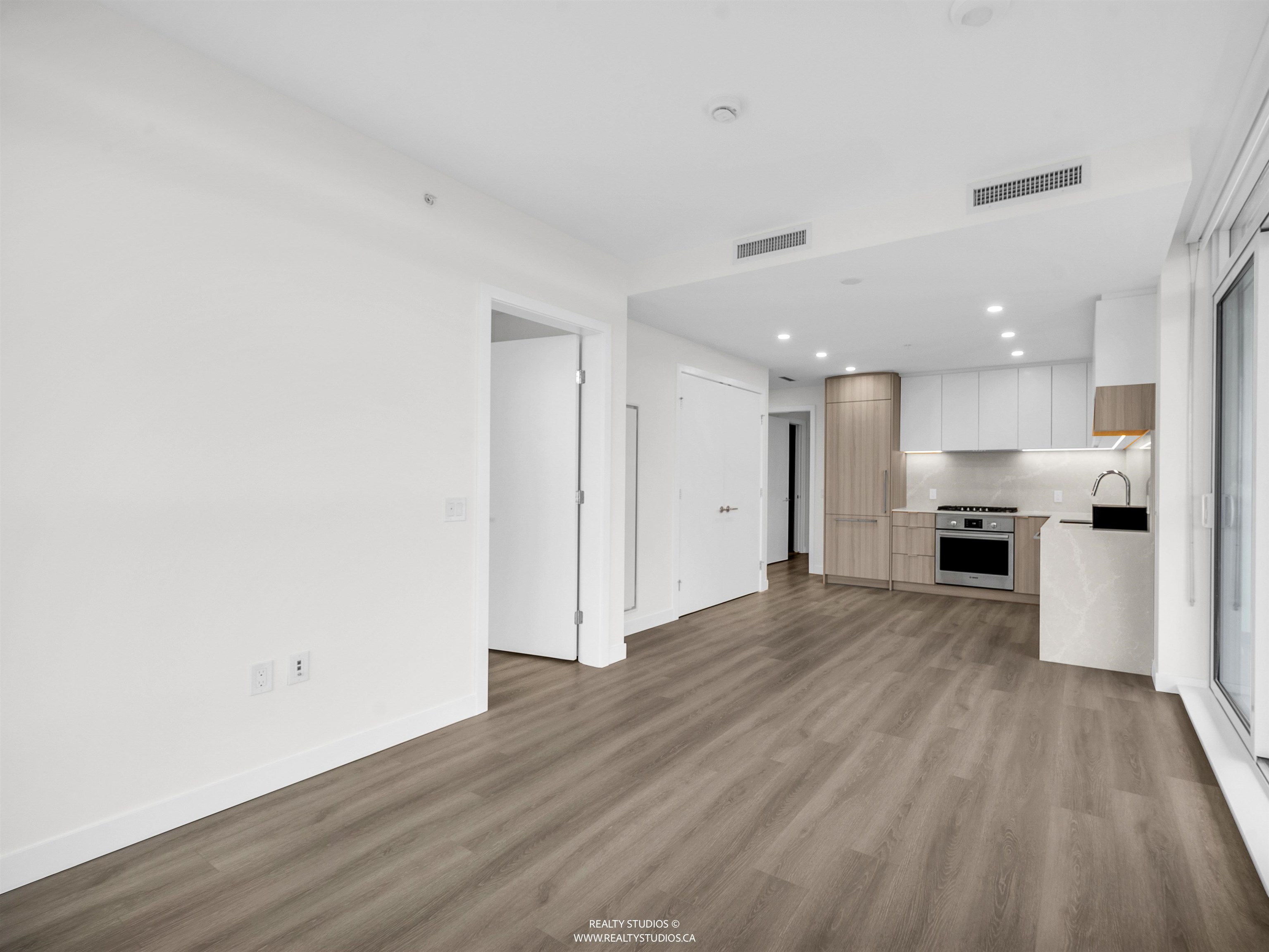 Additional image 4 of 3501-6087 Wilson Avenue, Burnaby, BC, V5H 2R5