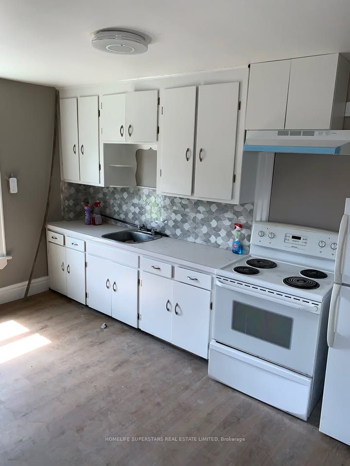 Additional image 2 of #3-138 Hellems Avenue, Welland, ON, L3B 3B3