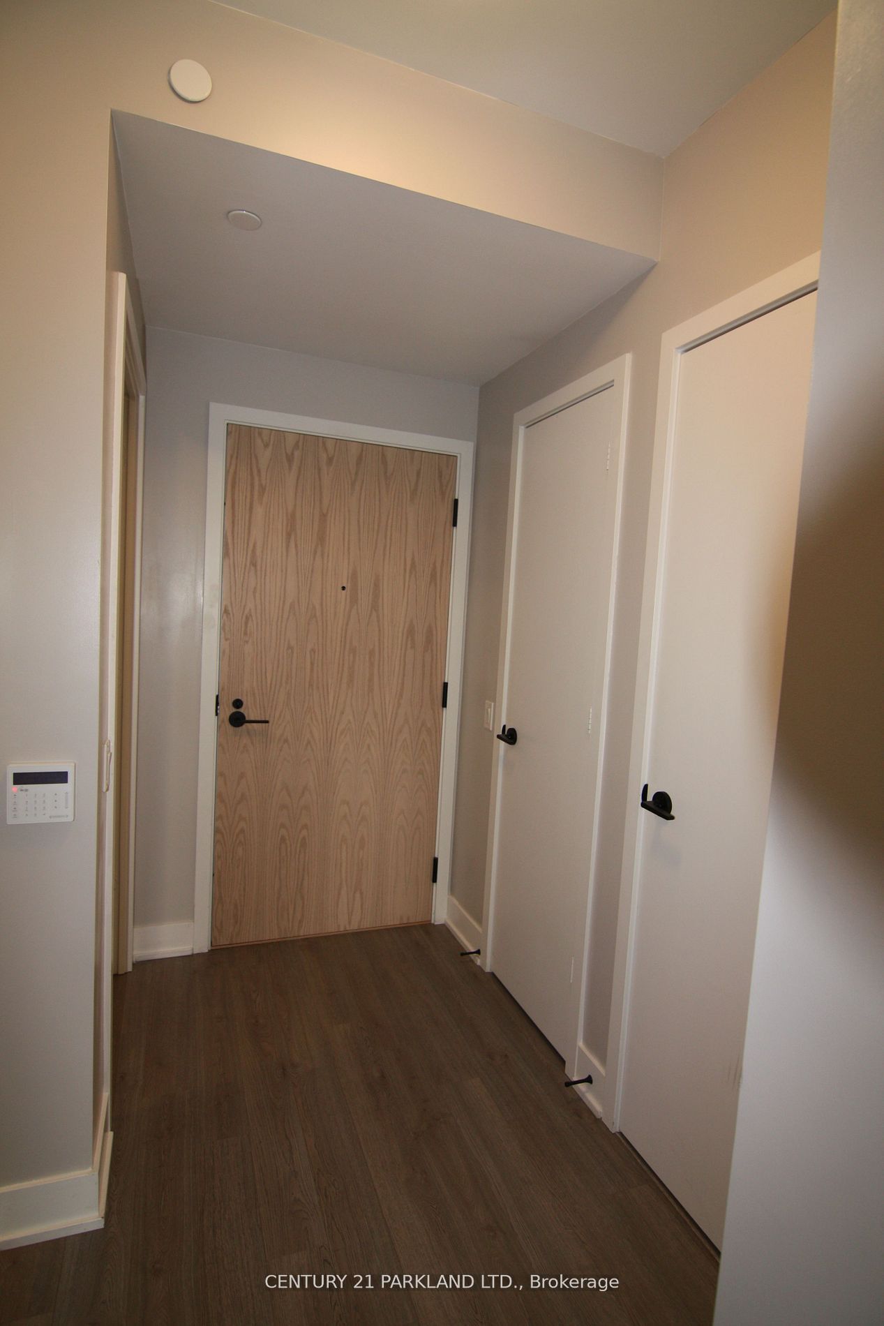 Additional image 2 of 411-50 George Butchart Drive, Toronto, ON, M3K 0C9