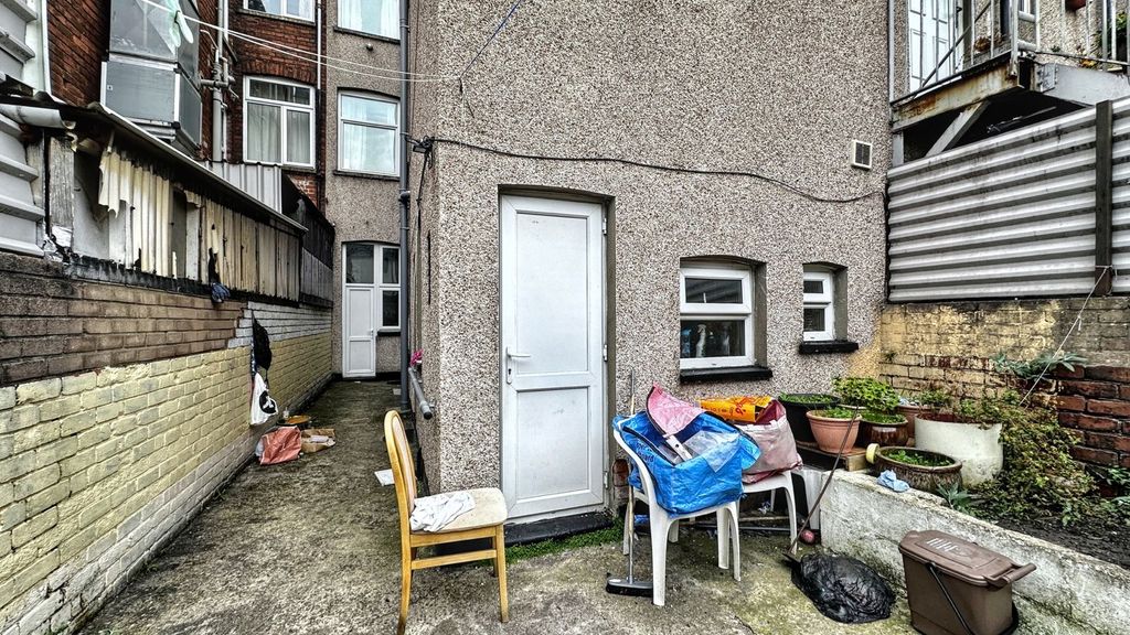 Additional image 20 of 5 bed property for saleCorporation Road, Newport NP19