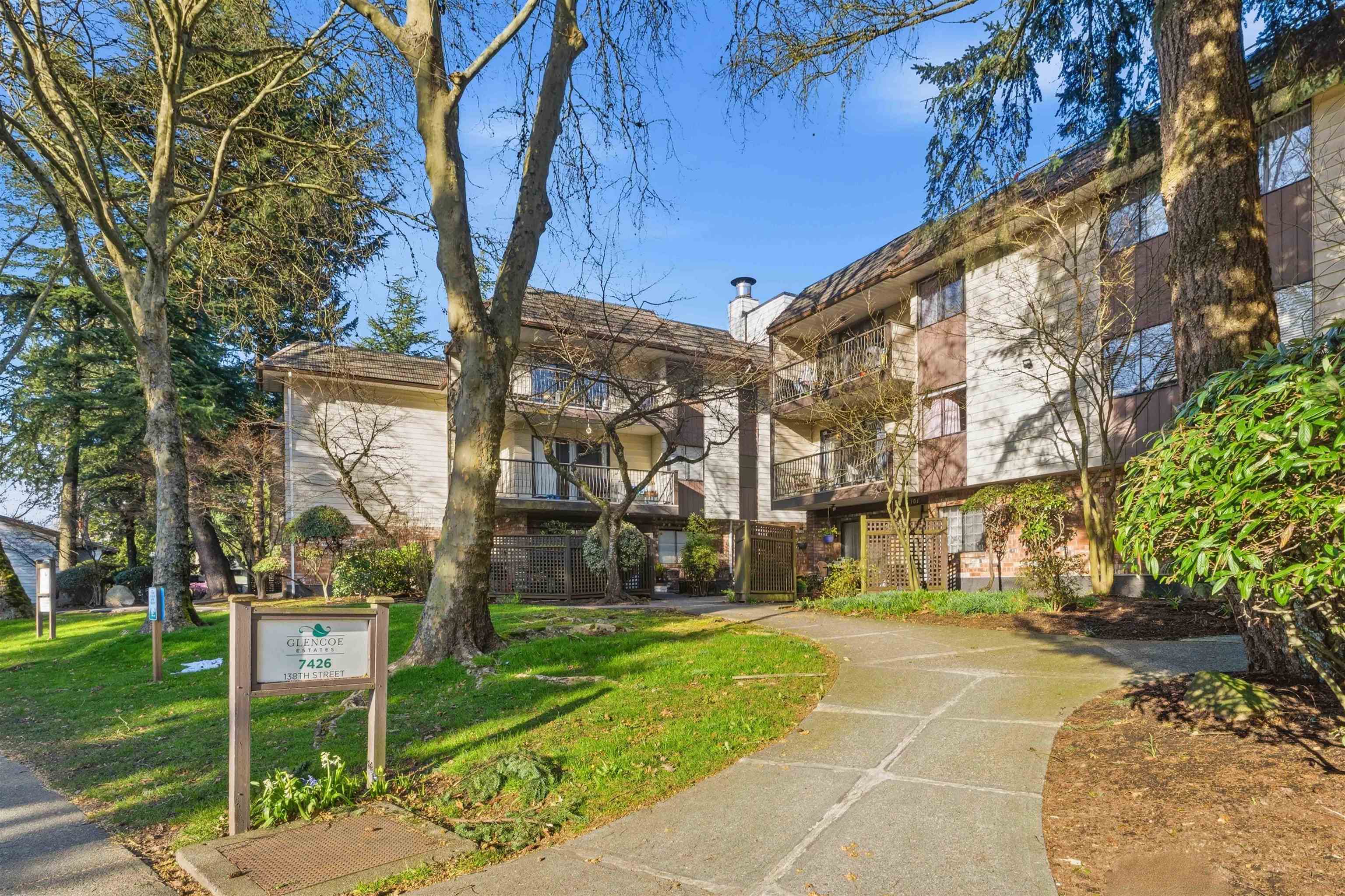 Additional image 3 of 211-7426 138 Street, Surrey, BC, V3W 8G4