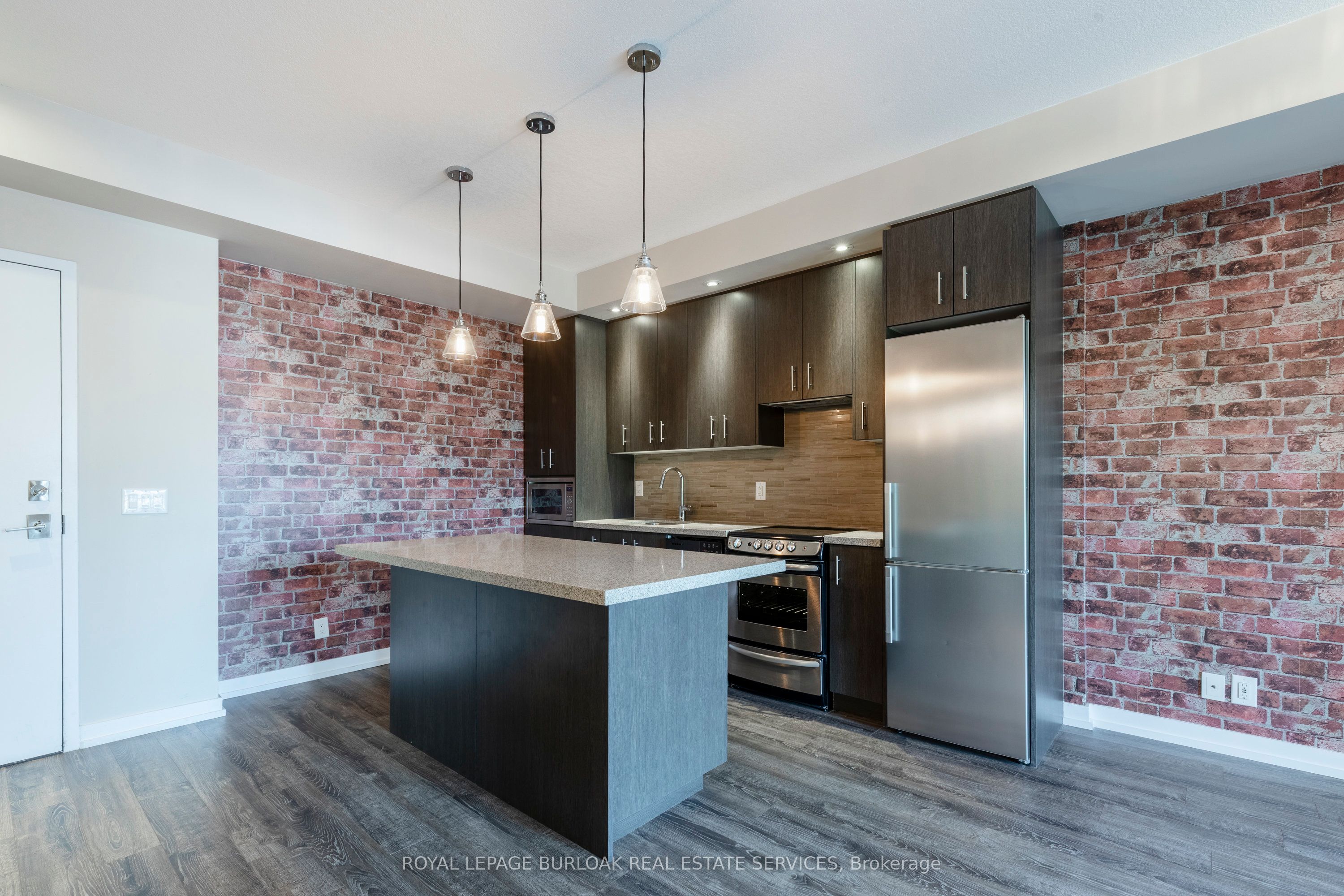 Additional image 4 of 224-457 Plains Road E, Burlington, ON, L7T 2E2