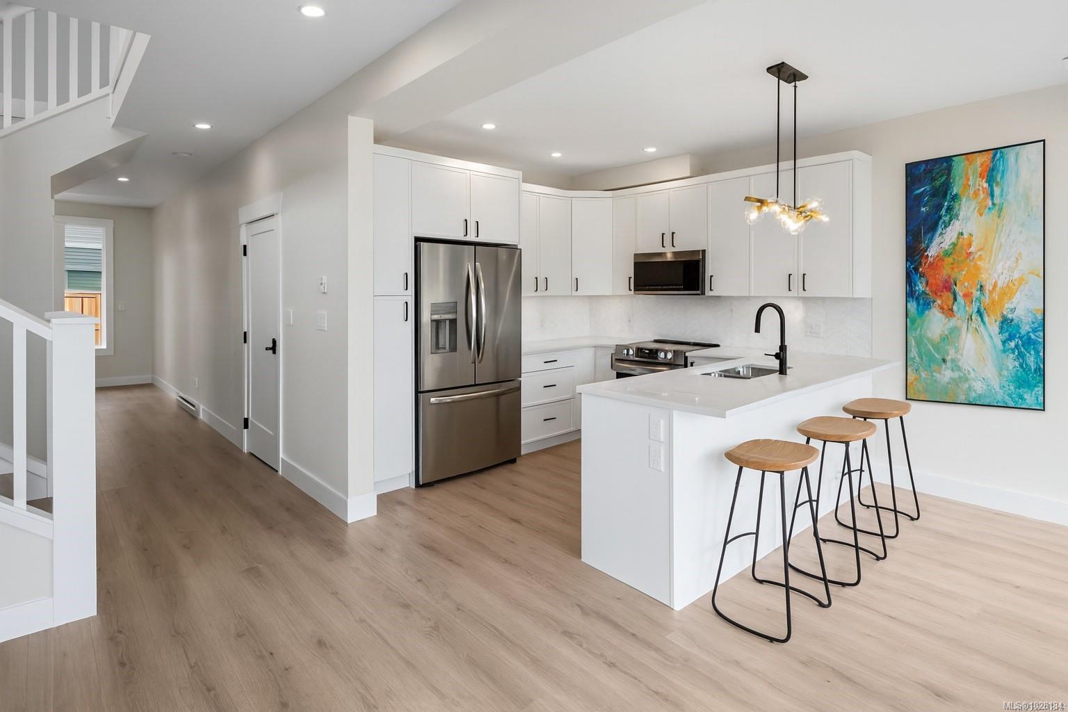 A-6521 Noblewood Place, Sooke, BC, V9Z 0W3