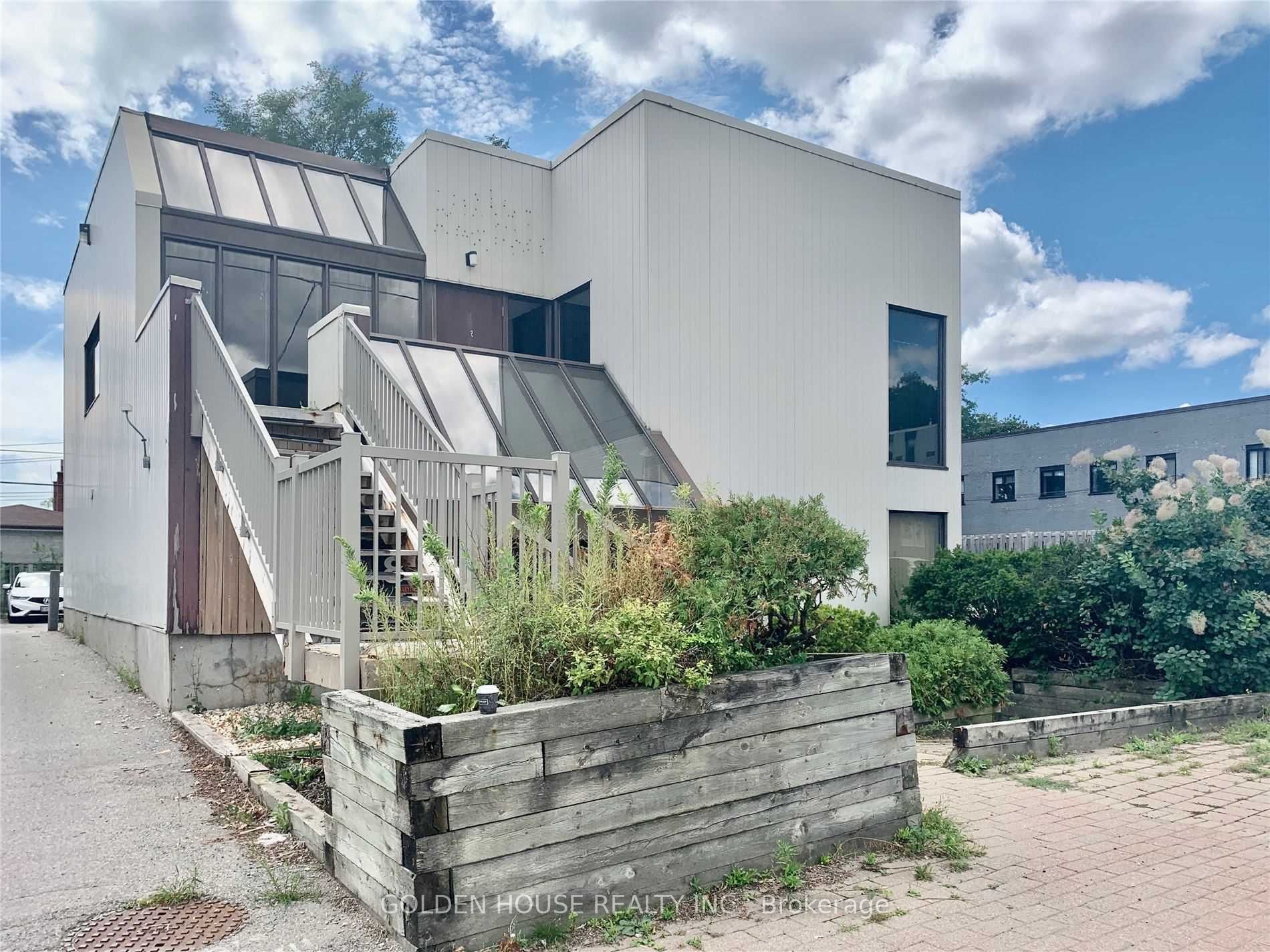 2nd-87 Sheppard Avenue W, Toronto, ON, M2N 1M4