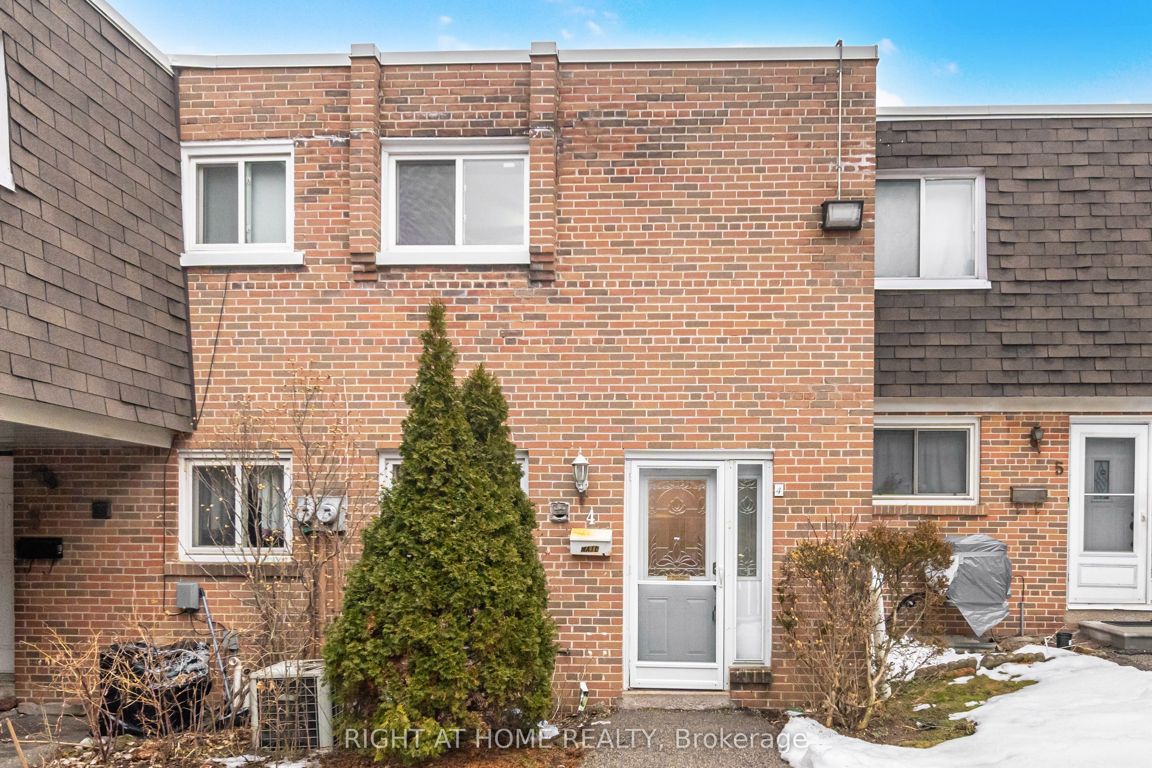 4-415 Silverstone Drive, Toronto, ON, M9V 3K6 photo 2