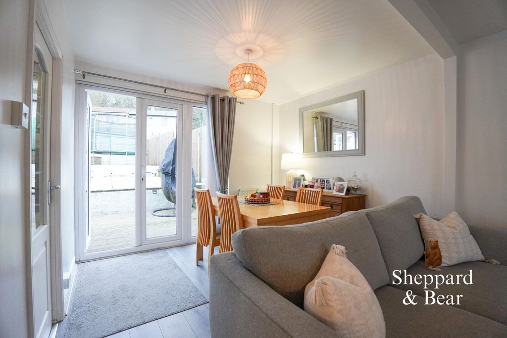Additional image 7 of 3 bed semi-detached house for saleHeol Poyston, Cardiff CF5