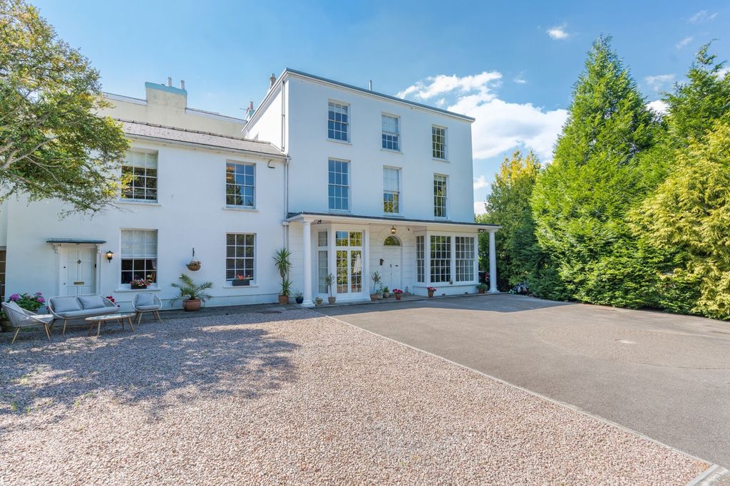 6 bed detached house for saleHardwick Hill, Chepstow NP16