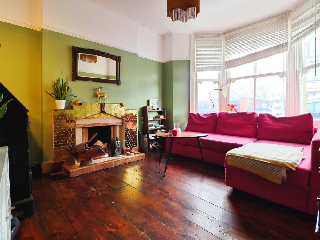 Additional image 3 of 3 bed end terrace house for saleDinas Street, Cardiff CF11