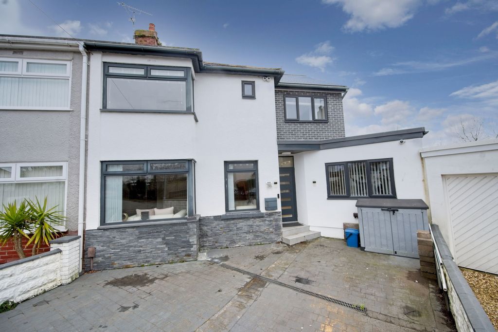 4 bed semi-detached house for saleTy Fry Gardens, Rumney, Cardiff CF3