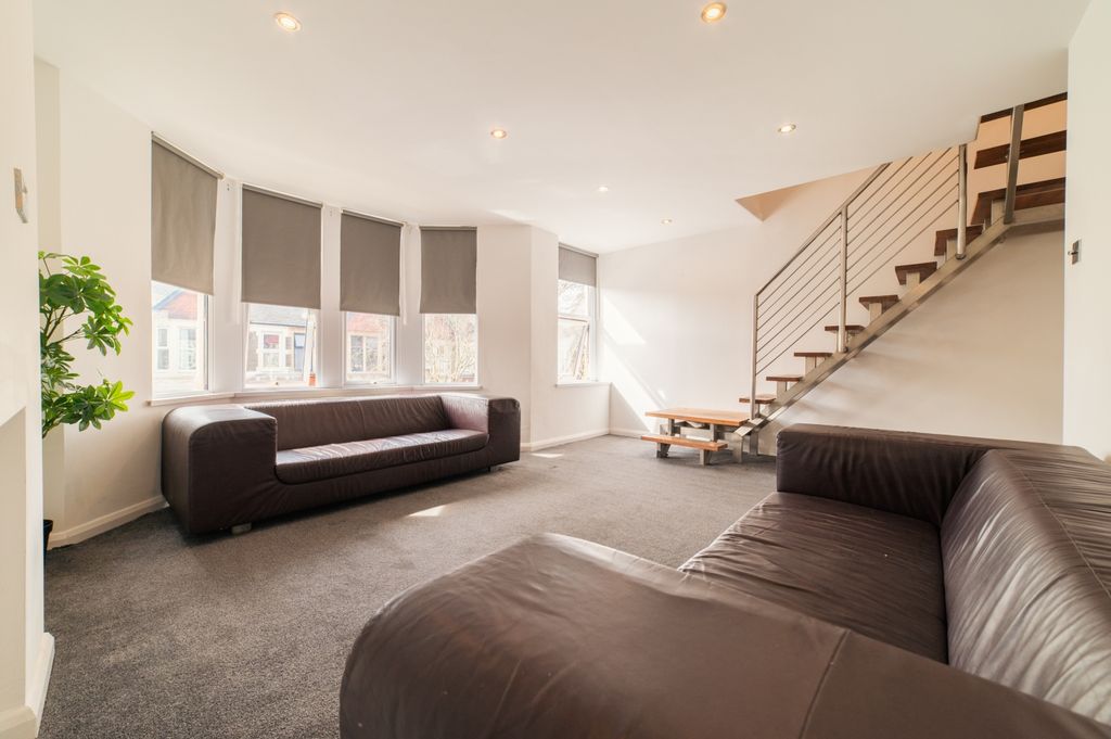 Additional image 11 of 2 bed flat for saleKimberley Road, Penylan CF23