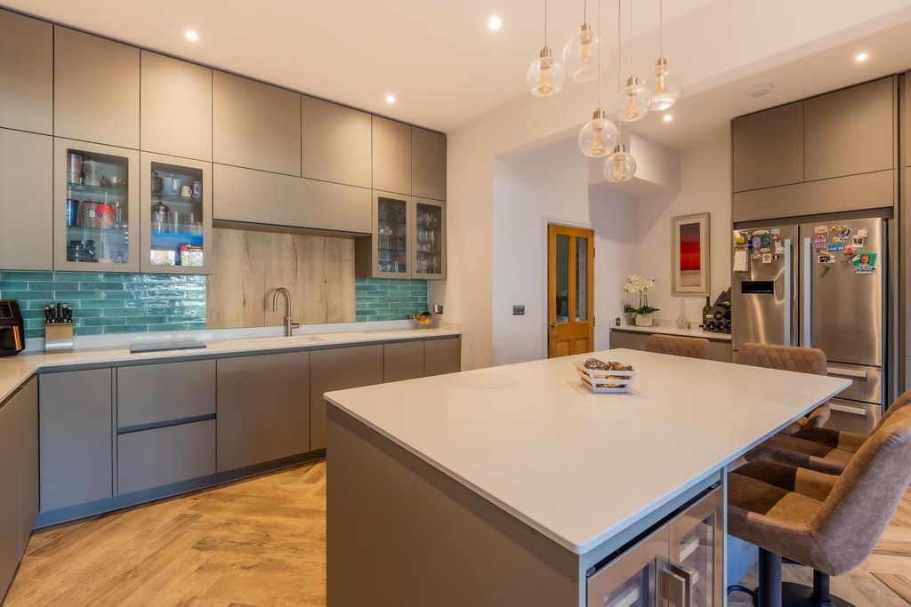 Additional image 21 of 4 bed terraced house for salePen-Y-Lan Terrace, Penylan, Cardiff CF23