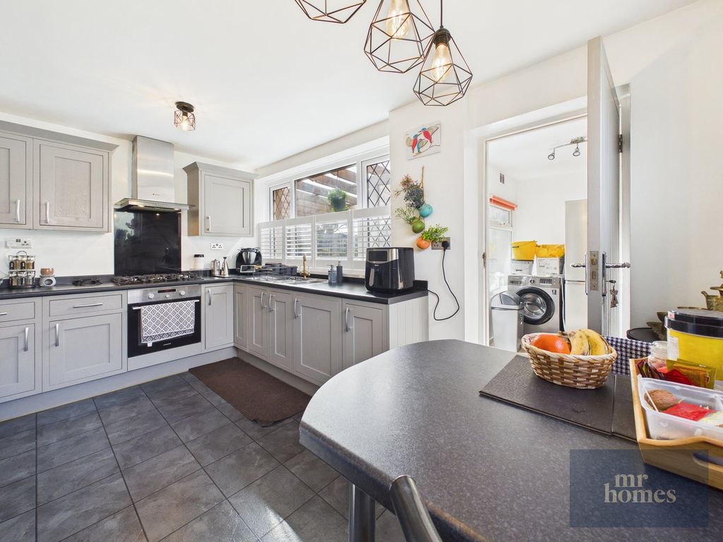 Additional image 25 of 3 bed semi-detached house for salePeach Place, Fairwater, Cardiff CF5