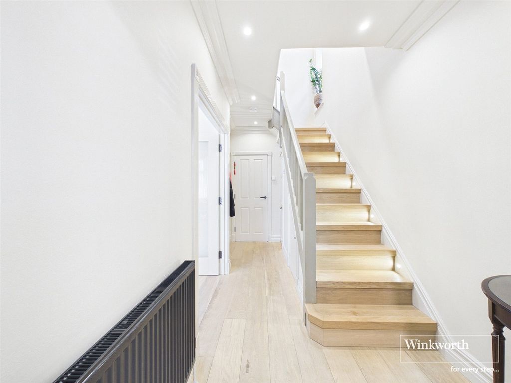 Additional image 10 of 4 bed semi-detached house for saleColin Park Road, Colindale NW9