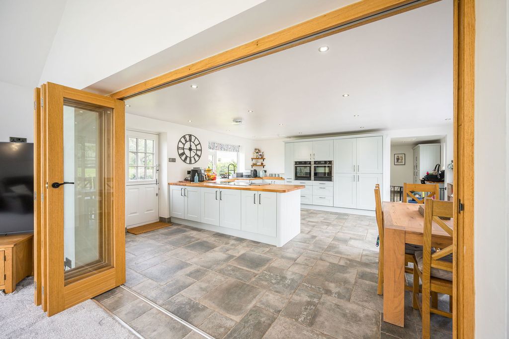 Additional image 10 of 4 bed detached house for saleMountain View, Llantilio Pertholey, Abergavenny NP7