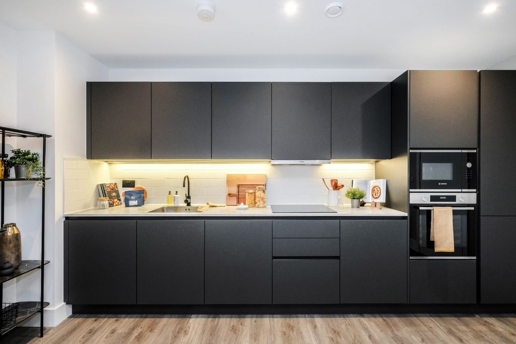 Additional image 2 of 3 bed flat for salePoplar Walk, Croydon CR0