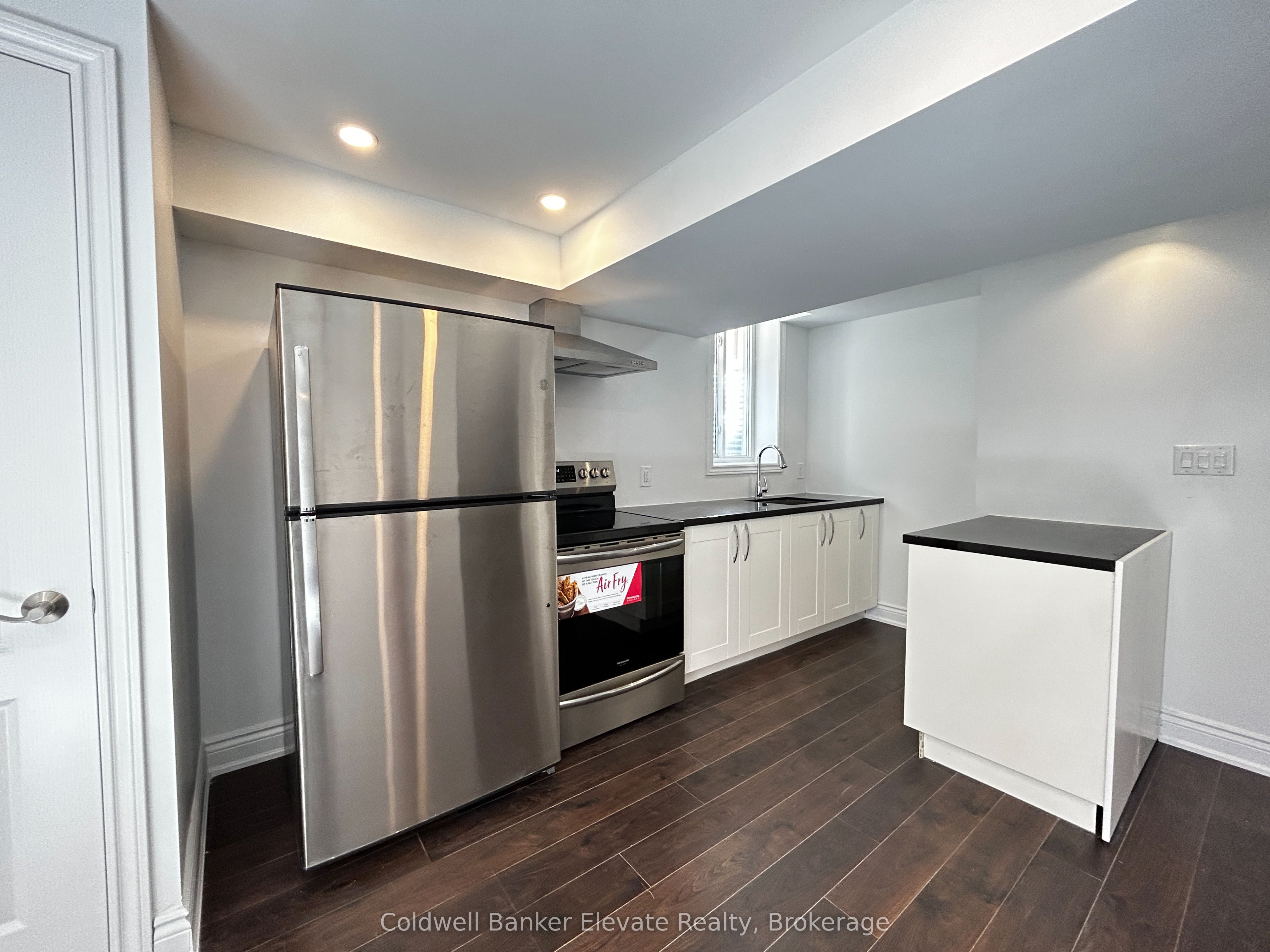 LL-1070 Gorham Way, Milton, ON, L9T 6N7 photo 5