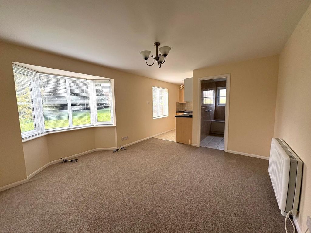 Additional image 3 of 1 bed flat for saleDeben Road, St. James Court Deben Road IP17
