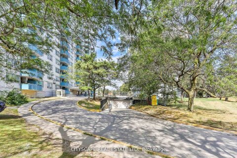 Additional image 7 of 207-1442 Lawrence Avenue, Toronto, ON, M6L 1B2