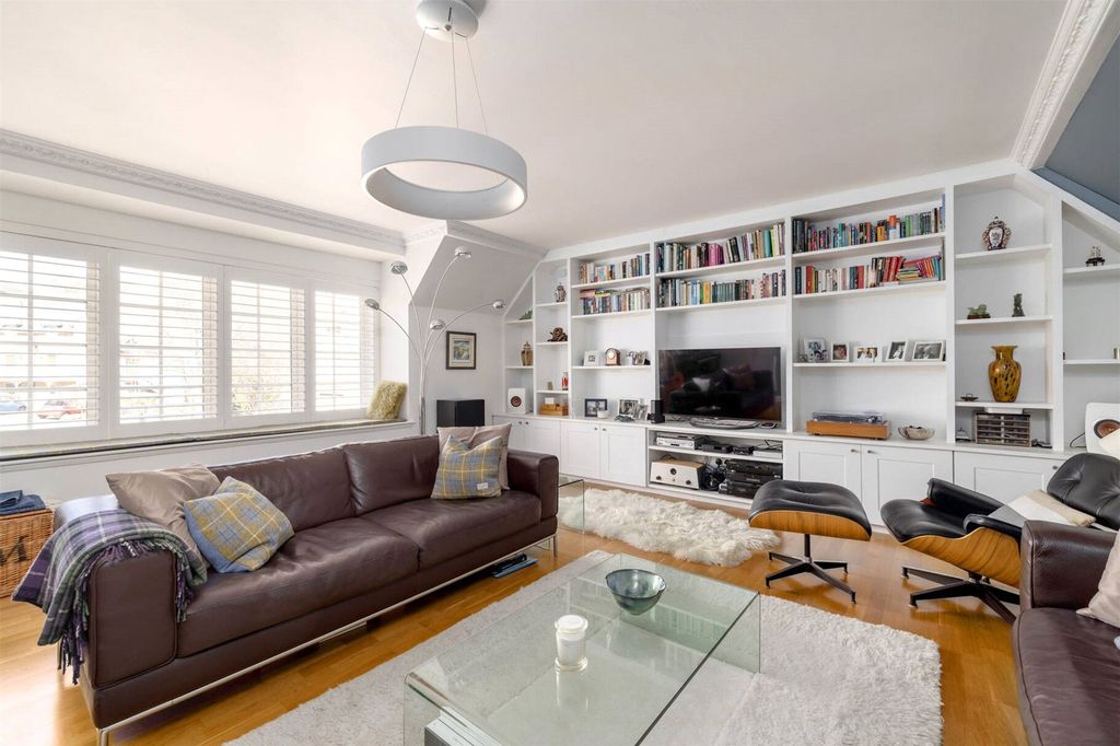 Additional image 2 of 3 bed flat for saleWest Mill Bank, Edinburgh EH13