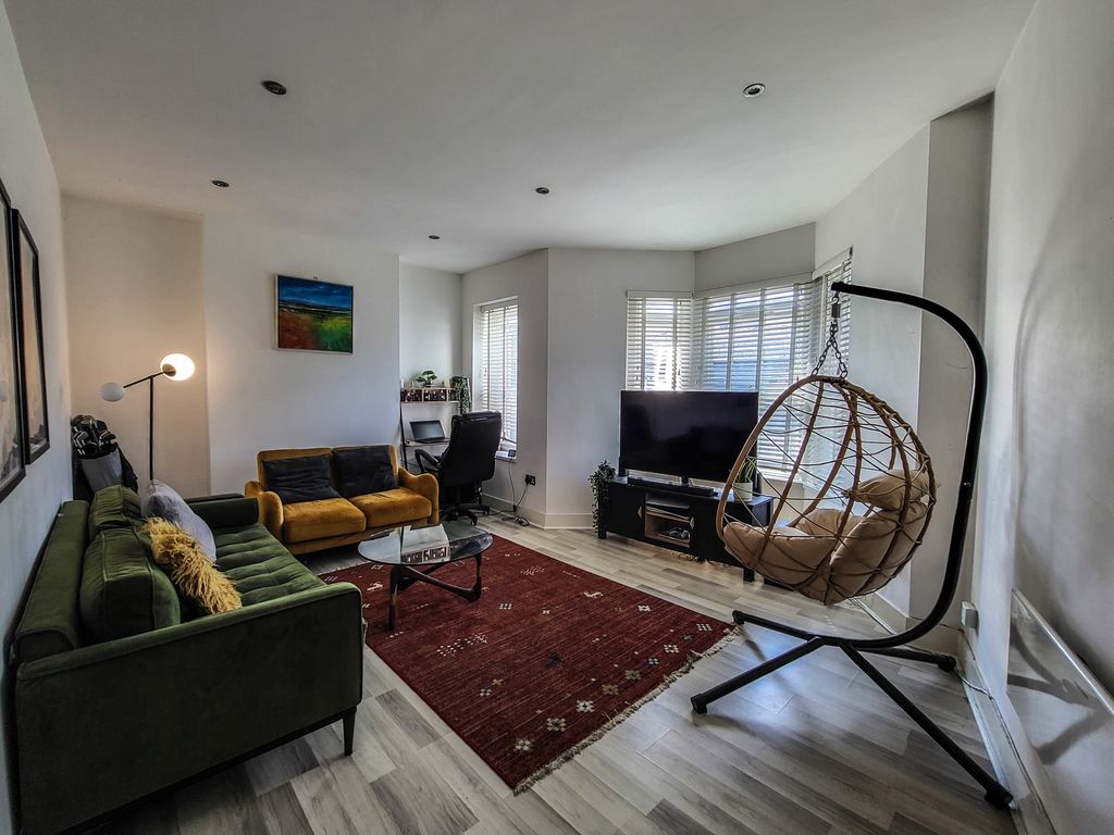 Additional image 11 of 3 bed flat for saleAtlas Road, Cardiff CF5