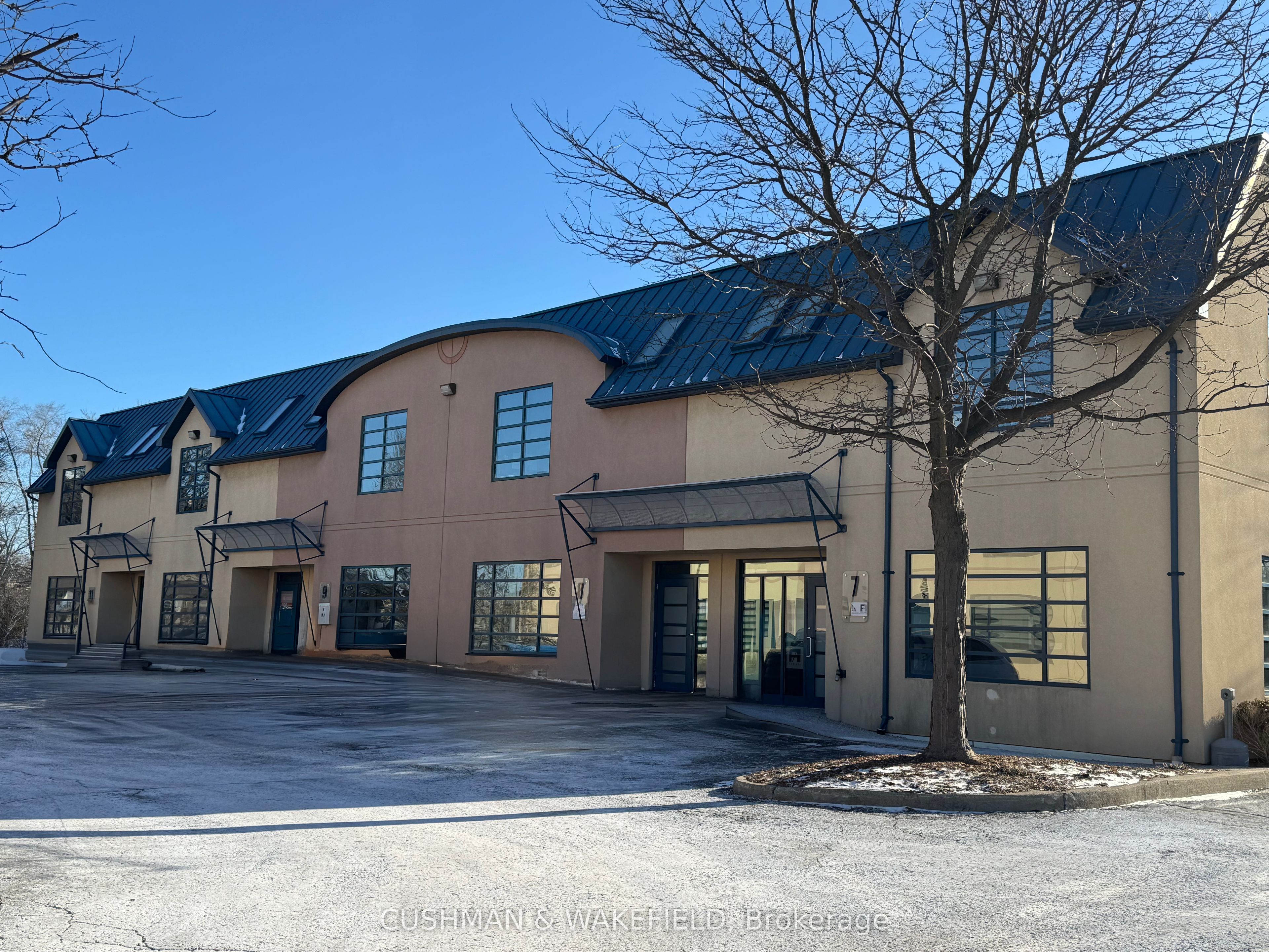 9-10-1464 Cornwall Road, Oakville, ON, L6J 7W5