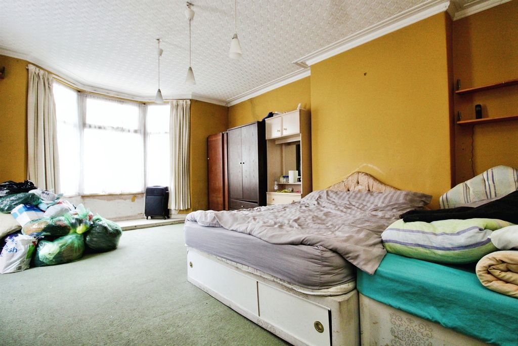 Additional image 8 of 5 bed end terrace house for saleAtlas Road, Cardiff CF5
