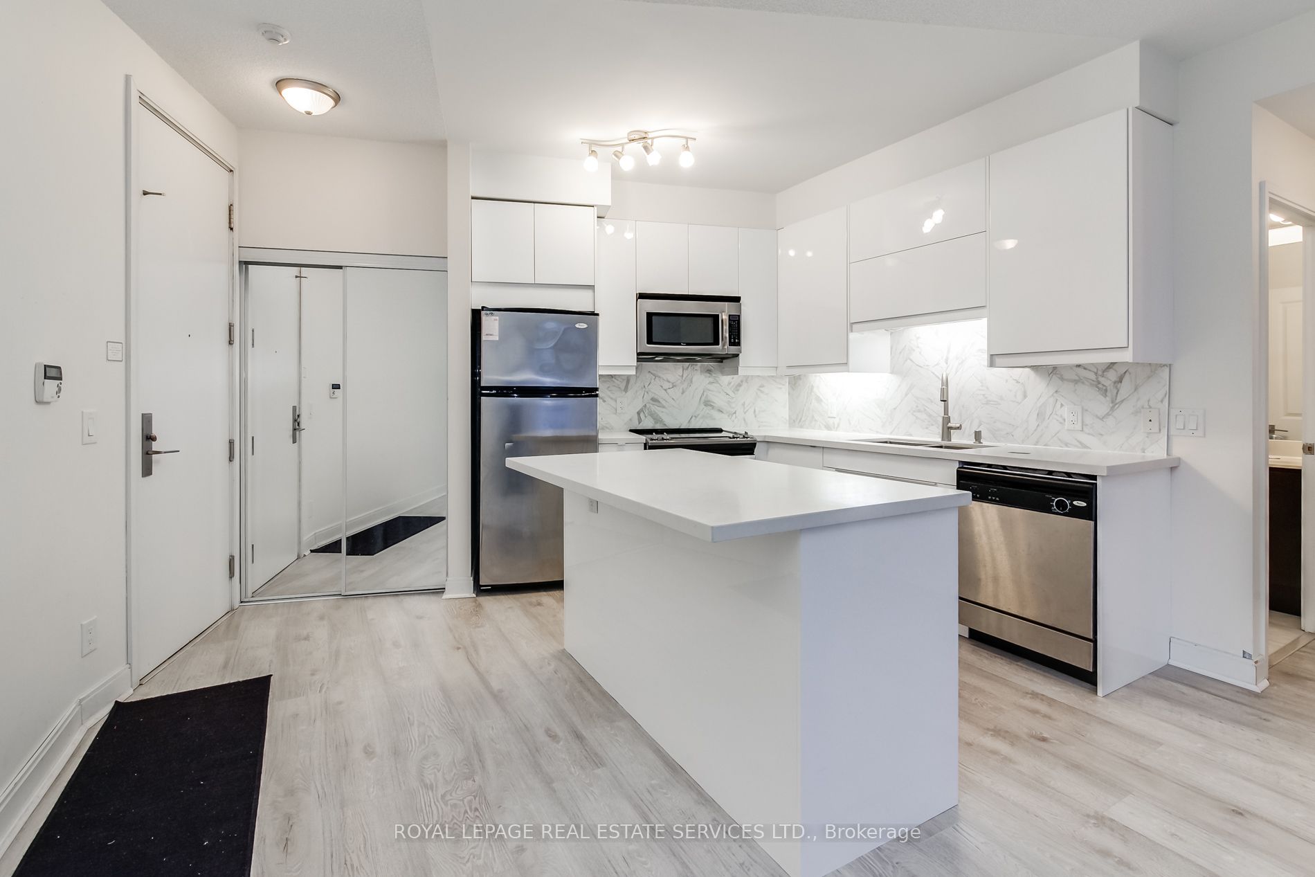 Additional image 4 of 1401-1 Scott Street, Toronto, ON, M5E 1A1