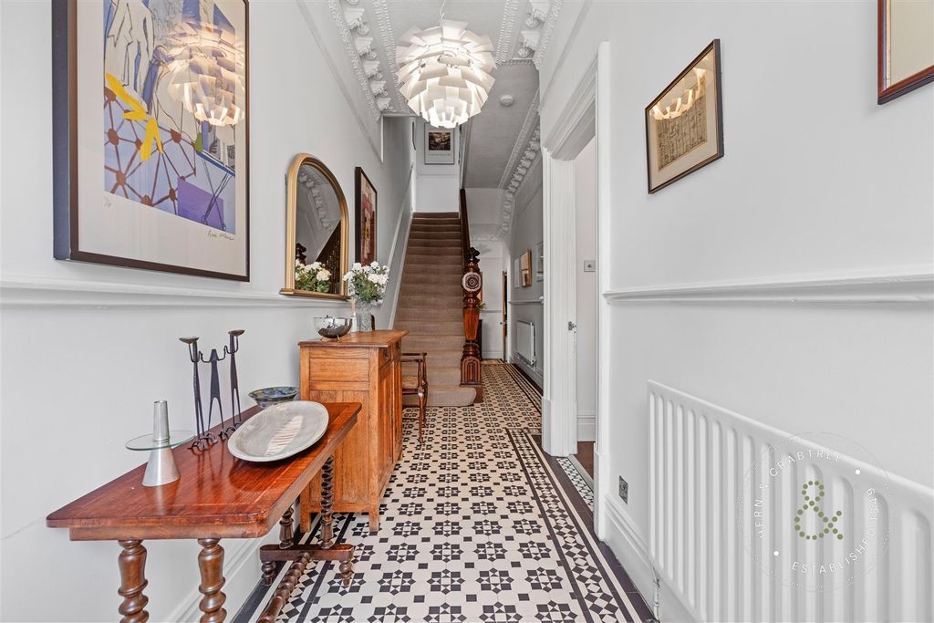 Additional image 6 of 4 bed town house for saleCathedral Road, Pontcanna, Cardiff CF11