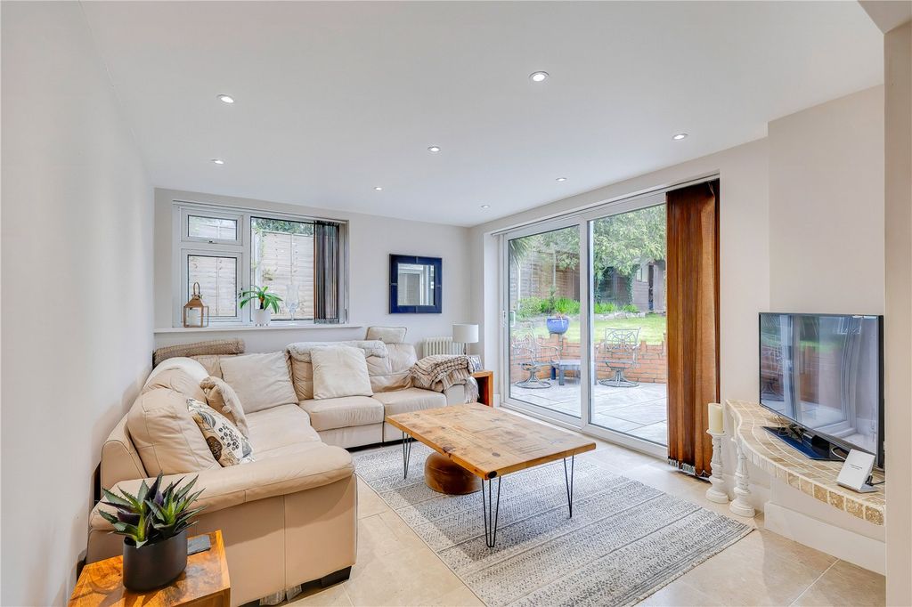 Additional image 14 of 4 bed semi-detached house for salePatterdale Close, Penylan, Cardiff CF23
