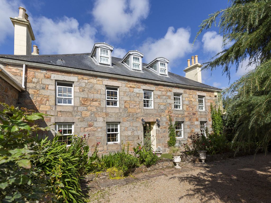 7 bed detached house for saleLa Rue Militaire, Jersey JE3