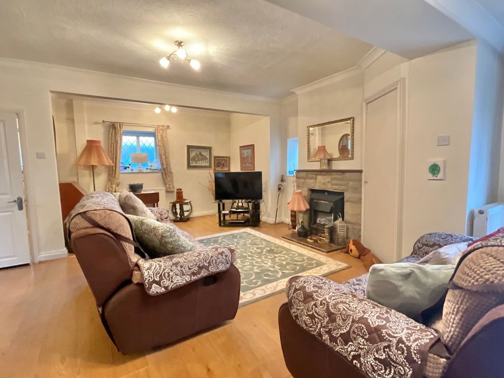 Additional image 7 of 4 bed detached house for saleDinch Hill Close, Undy, Caldicot NP26