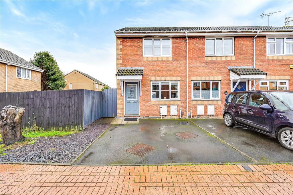 2 bed end terrace house for saleHind Close, Pengam Green, Cardiff CF24