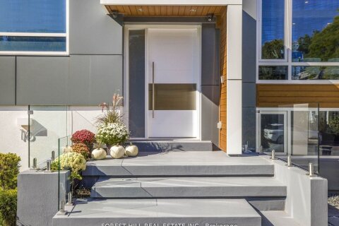 Additional image 8 of 16 Viamede Crescent, Toronto, ON, M2K 2A8