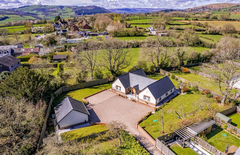 Additional image 2 of 3 bed bungalow for saleGarway Common, Garway, Hereford HR2