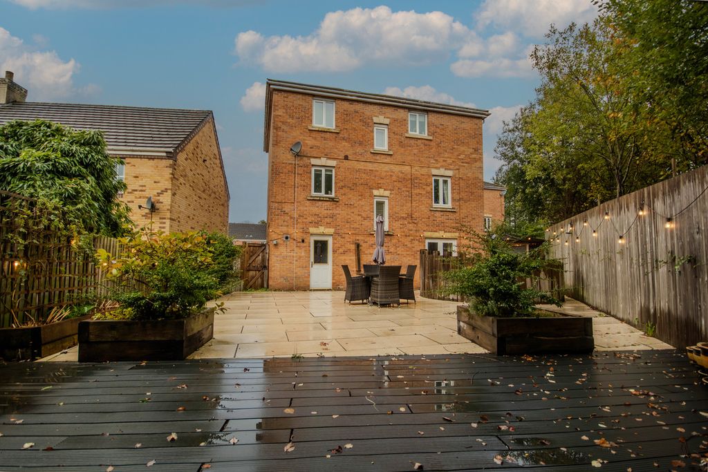 Additional image 32 of 5 bed detached house for saleFisher Hill Way, Cardiff CF15