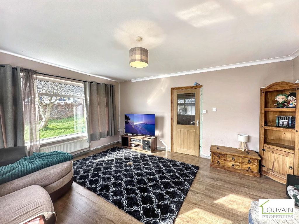 Additional image 2 of 3 bed bungalow for saleStonebridge Road, Ebbw Vale NP23