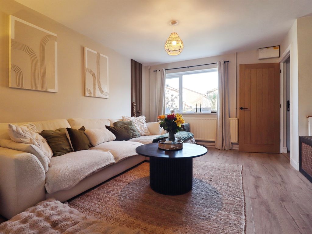 Additional image 8 of 3 bed semi-detached house for saleChester Close, St. Mellons, Cardiff CF3