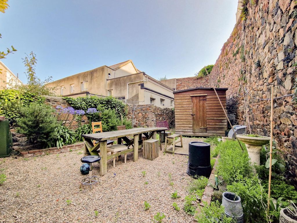 Additional image 12 of 3 bed property for sale4 La Colomberie, St. Helier JE2