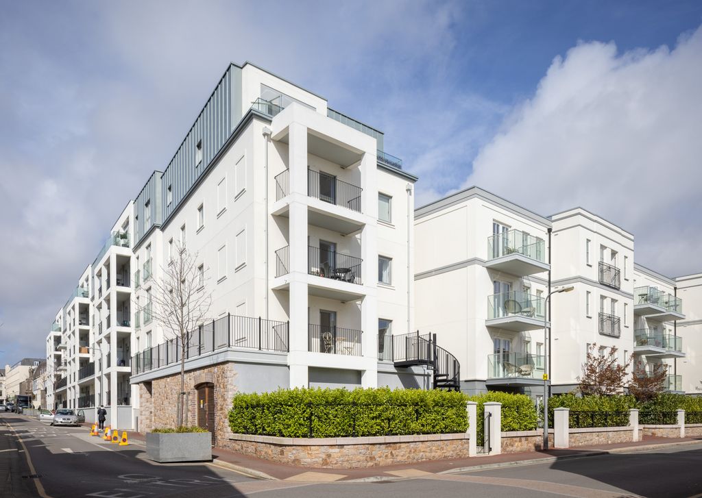 Additional image 2 of 3 bed flat for saleRoseville Street, St. Helier, Jersey JE2