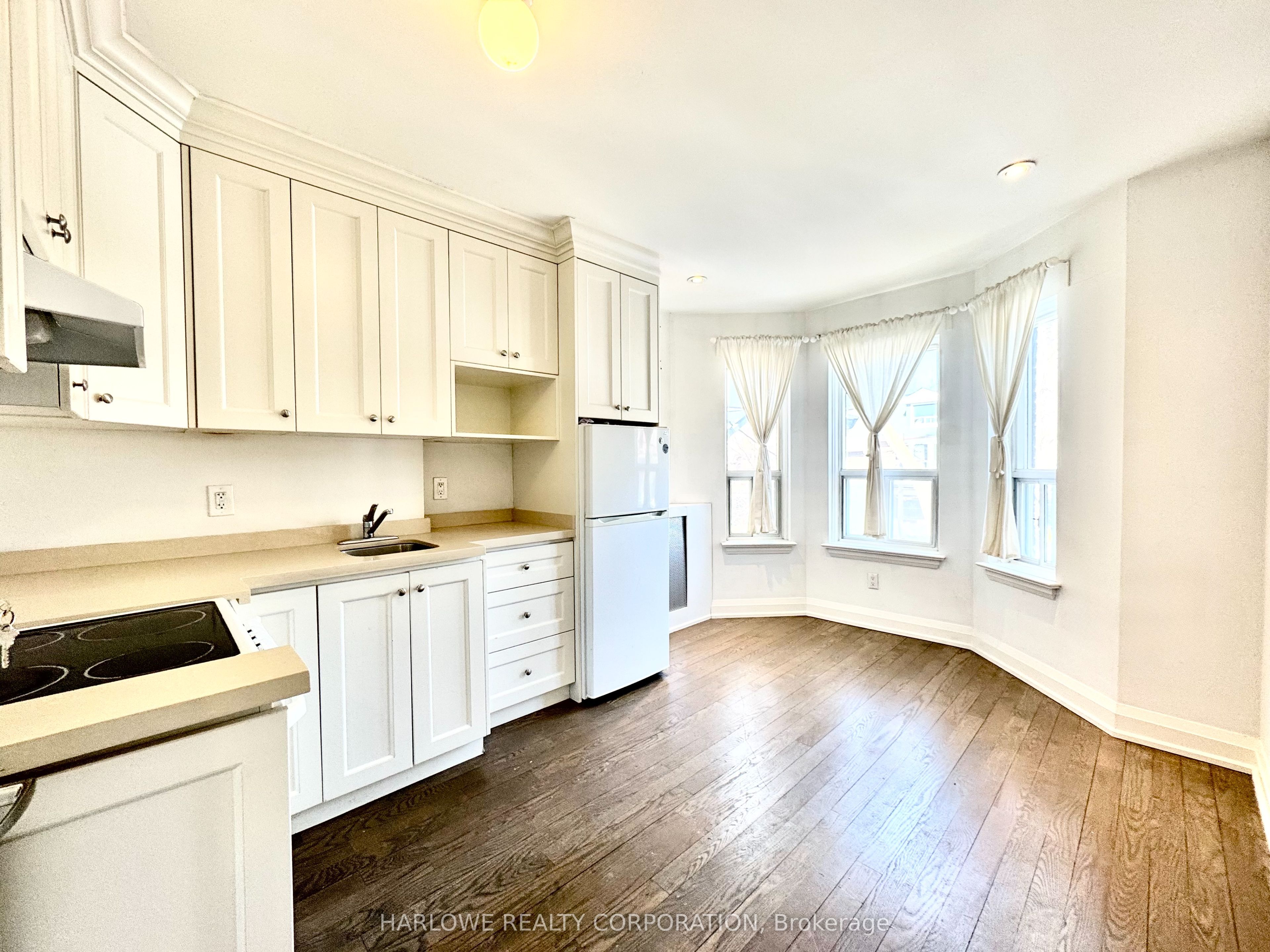 2nd Floor-177 Marion Street, Toronto, ON, M6R 1E9