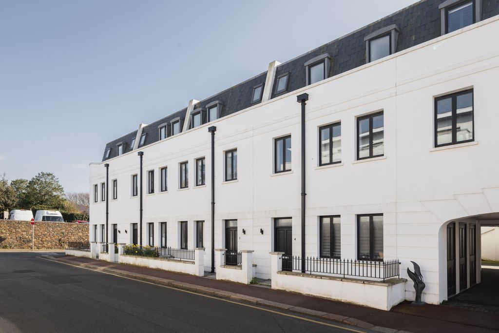 3 bed terraced house for saleHastings Road, St. Helier, Jersey JE2