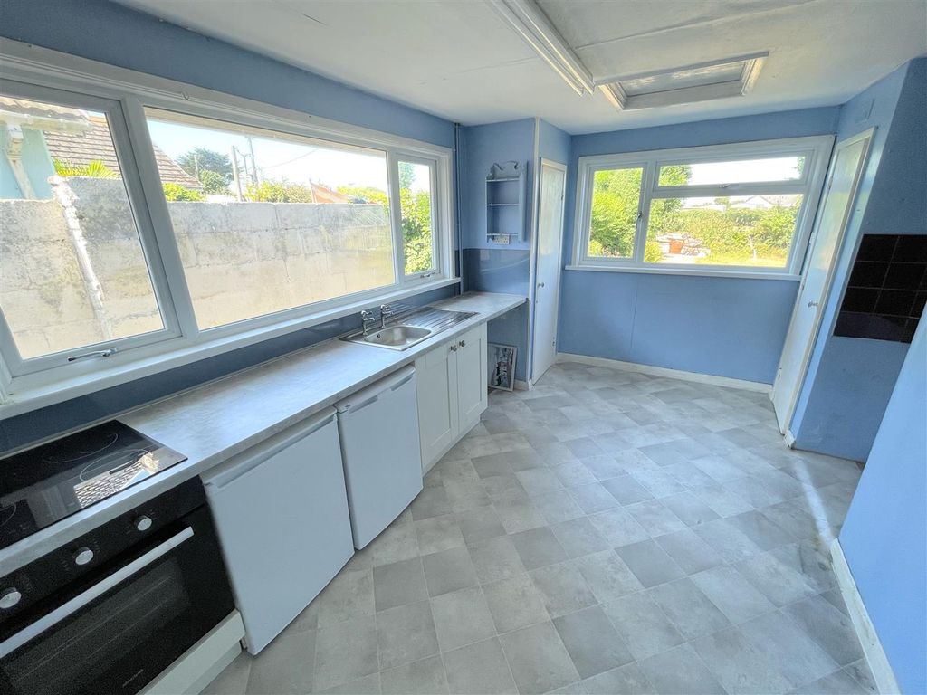 Additional image 5 of 3 bed detached bungalow for saleHael Lane, Southgate, Swansea SA3