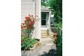 9 Crescent Sq Unit 0, Newton, MA, 02458 photo 3
