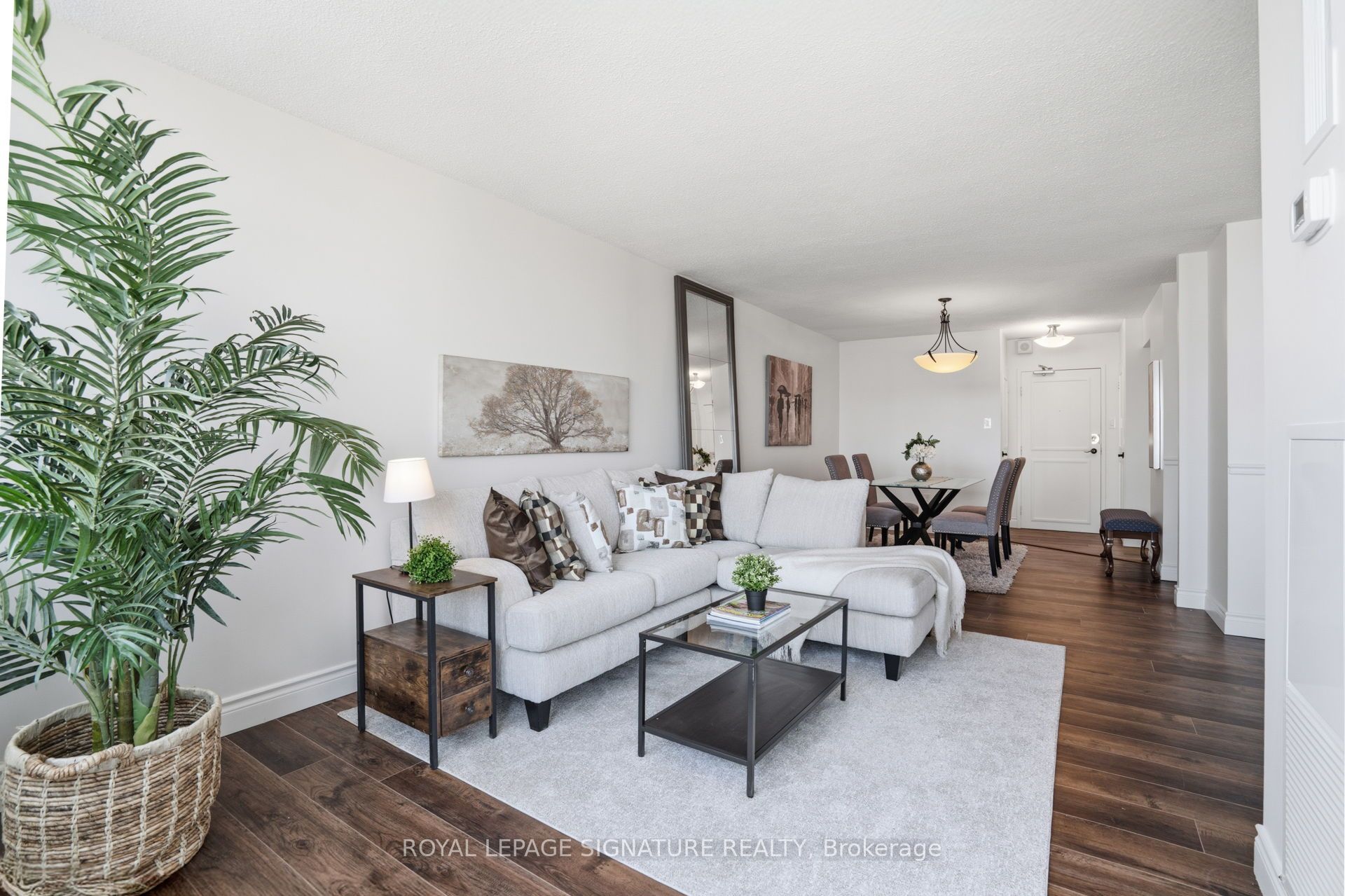 2707-3100 Kirwin Avenue, Mississauga, ON, L5A 3S6