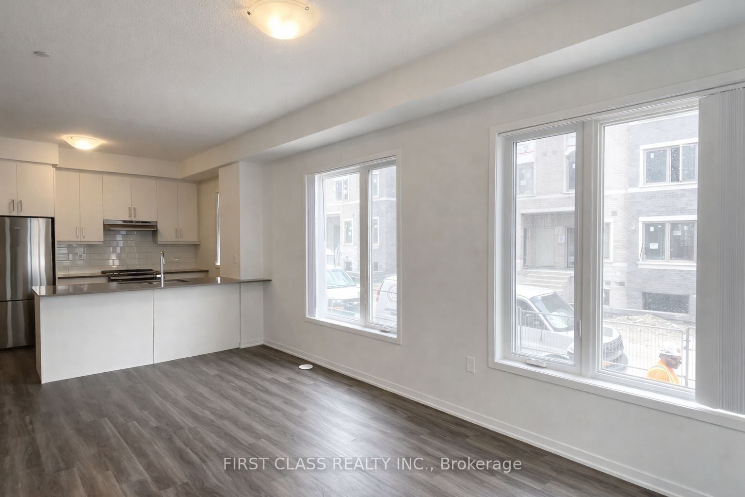 170-151 Honeycrisp Crescent, Vaughan, ON, L4K 0N7 photo 3