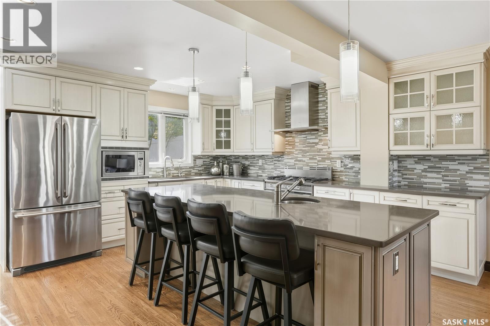 2807 Assiniboine Avenue, Regina, SK, S4S1E2